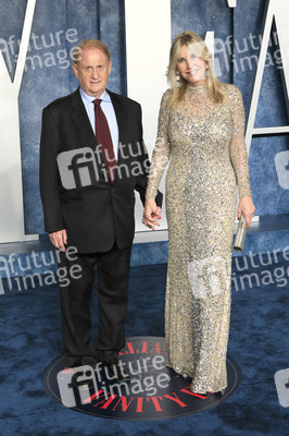 Vanity Fair Oscar Party 2023 in Beverly Hills