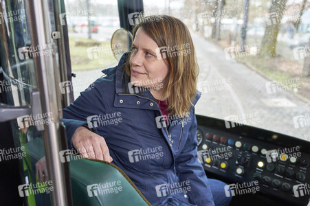 Julia Willie Hamburg bei der ÜSTRA in Hannover