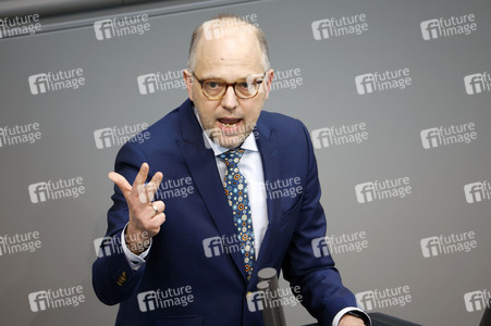 92. Sitzung des Deutschen Bundestages in Berlin