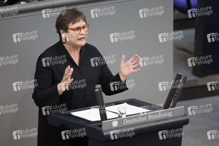 92. Sitzung des Deutschen Bundestages in Berlin