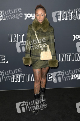 Serienpremiere 'Intimate.' in Berlin