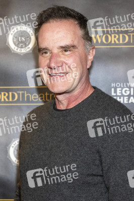 WordTheate-Präsentation 'An All-Star Celebrity and Literary Salute to Our Vets' in Los Angeles