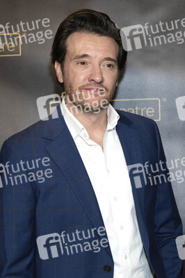 WordTheate-Präsentation 'An All-Star Celebrity and Literary Salute to Our Vets' in Los Angeles