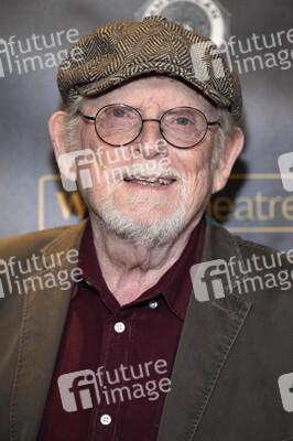 WordTheate-Präsentation 'An All-Star Celebrity and Literary Salute to Our Vets' in Los Angeles