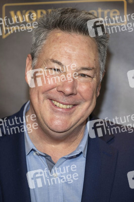 WordTheate-Präsentation 'An All-Star Celebrity and Literary Salute to Our Vets' in Los Angeles