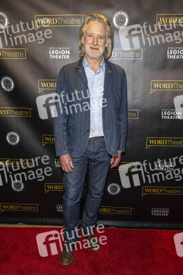 WordTheate-Präsentation 'An All-Star Celebrity and Literary Salute to Our Vets' in Los Angeles