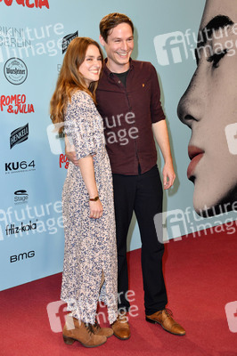 Musicalpremiere 'Romeo & Julia - Liebe ist alles' in Berlin
