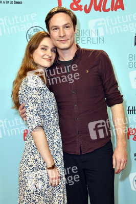 Musicalpremiere 'Romeo & Julia - Liebe ist alles' in Berlin