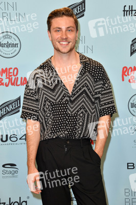 Musicalpremiere 'Romeo & Julia - Liebe ist alles' in Berlin