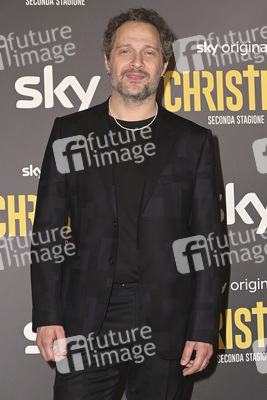 Season 2 Premiere 'Christian' in Rom