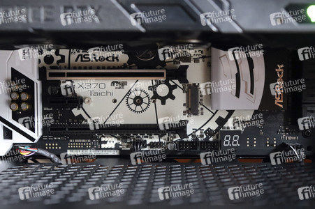 Symbolfoto Computer-Montage