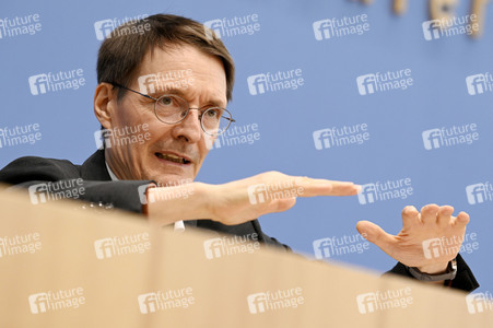 Bundespressekonferenz Bekämpfung von Arzneimittel-Lieferengpässen in Berlin