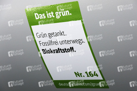 Eröffnung Lok-Tankstelle in München