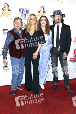 Musicalpremiere 'Mamma Mia!' in Hamburg