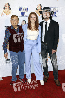 Musicalpremiere 'Mamma Mia!' in Hamburg