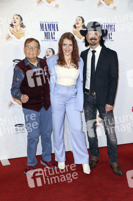 Musicalpremiere 'Mamma Mia!' in Hamburg