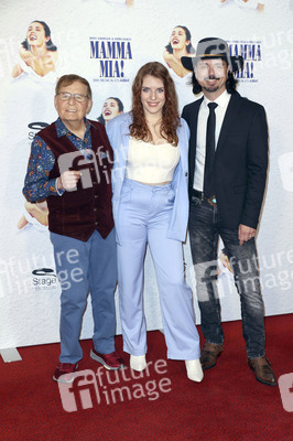 Musicalpremiere 'Mamma Mia!' in Hamburg