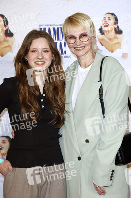 Musicalpremiere 'Mamma Mia!' in Hamburg