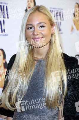 Musicalpremiere 'Mamma Mia!' in Hamburg