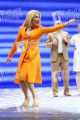 Musicalpremiere 'Mamma Mia!' in Hamburg