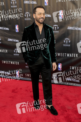 Filmpremiere 'Sweetwater' in Burbank