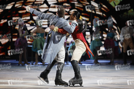 Eisrevue-Premiere 'Holiday on Ice - A New Day' in Erfurt