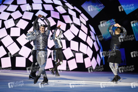 Eisrevue-Premiere 'Holiday on Ice - A New Day' in Erfurt