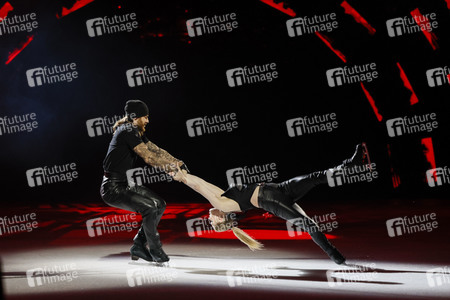 Eisrevue-Premiere 'Holiday on Ice - A New Day' in Erfurt