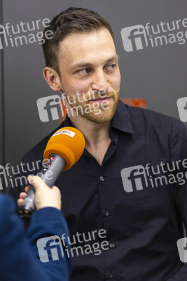 Premiere 'Irgendwas mit Medien' in Weimar