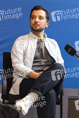 Premiere 'Irgendwas mit Medien' in Weimar