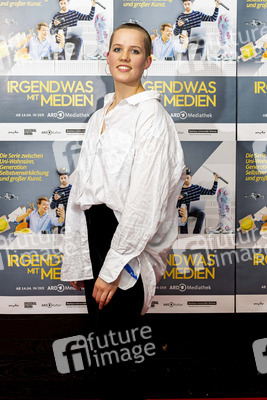 Premiere 'Irgendwas mit Medien' in Weimar