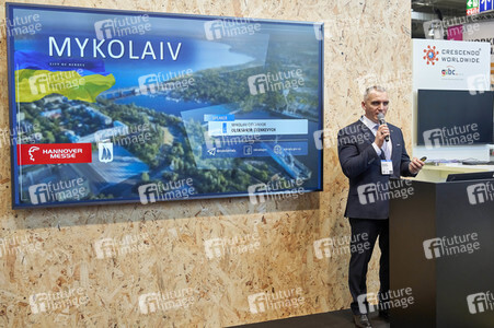 Ukrainische Delegation aus Mykolajiw auf der Hannover Messe 2023