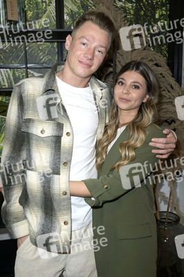 Launch von Natascha Ochsenknechts Vasenkollektion 'Color Your Life' in Berlin