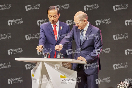 Eröffnungsrundgang auf der Hannover Messe 2023