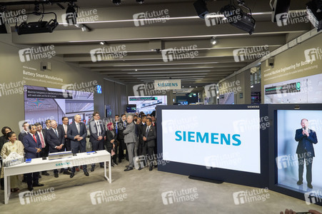 Eröffnungsrundgang auf der Hannover Messe 2023