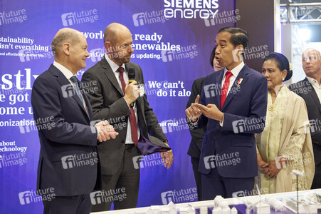 Eröffnungsrundgang auf der Hannover Messe 2023