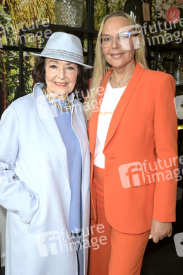 Launch von Natascha Ochsenknechts Vasenkollektion 'Color Your Life' in Berlin