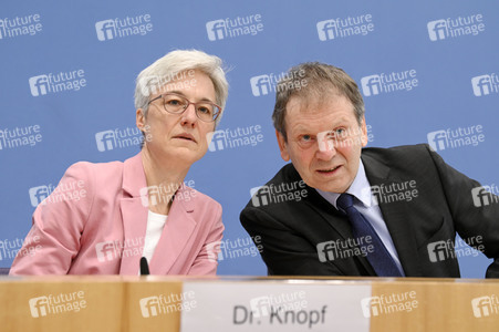 Bundespressekonferenz Prüfbericht zur Berechnung der deutschen Treibhausgasemissionen in Berlin