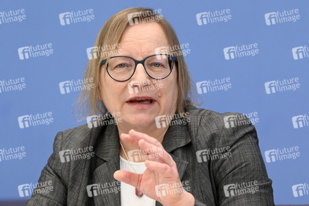 Bundespressekonferenz Prüfbericht zur Berechnung der deutschen Treibhausgasemissionen in Berlin