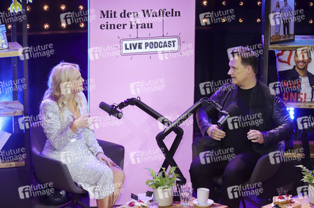 Live Podcast 'Mit den Waffeln einer Frau' in Hamburg