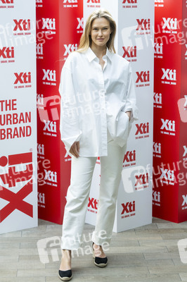 Photocall mit Bar Refaeli in Madrid