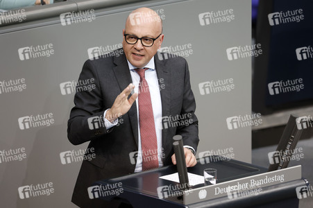 97. Sitzung des Deutschen Bundestages in Berlin
