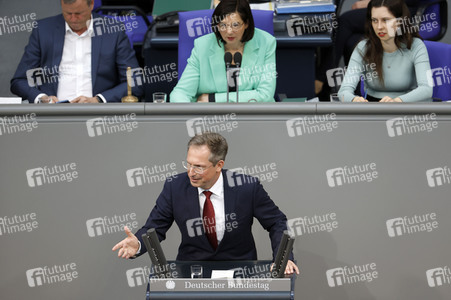 97. Sitzung des Deutschen Bundestages in Berlin