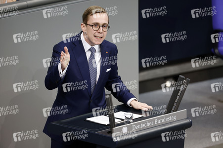 97. Sitzung des Deutschen Bundestages in Berlin