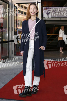 Theaterpremiere 'Stolz und Vorurteil *oder so' in Berlin