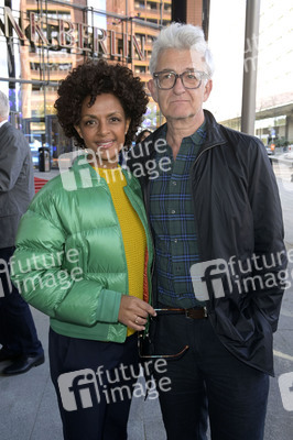Theaterpremiere 'Stolz und Vorurteil *oder so' in Berlin