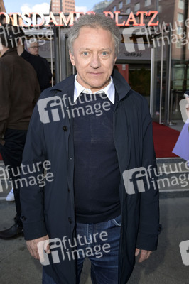 Theaterpremiere 'Stolz und Vorurteil *oder so' in Berlin