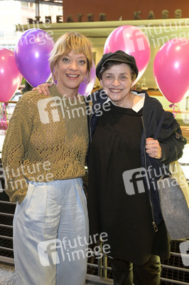 Theaterpremiere 'Stolz und Vorurteil *oder so' in Berlin
