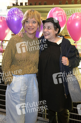Theaterpremiere 'Stolz und Vorurteil *oder so' in Berlin