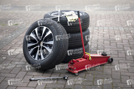 Symbolfoto Reifenwechsel
